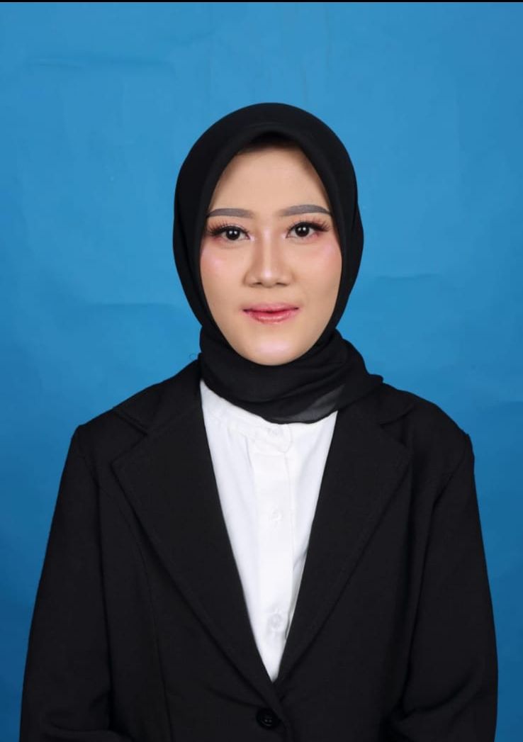 <center>Staf Adm. Umum & Arsip<br>Okta Miranda, S.Pd</center>