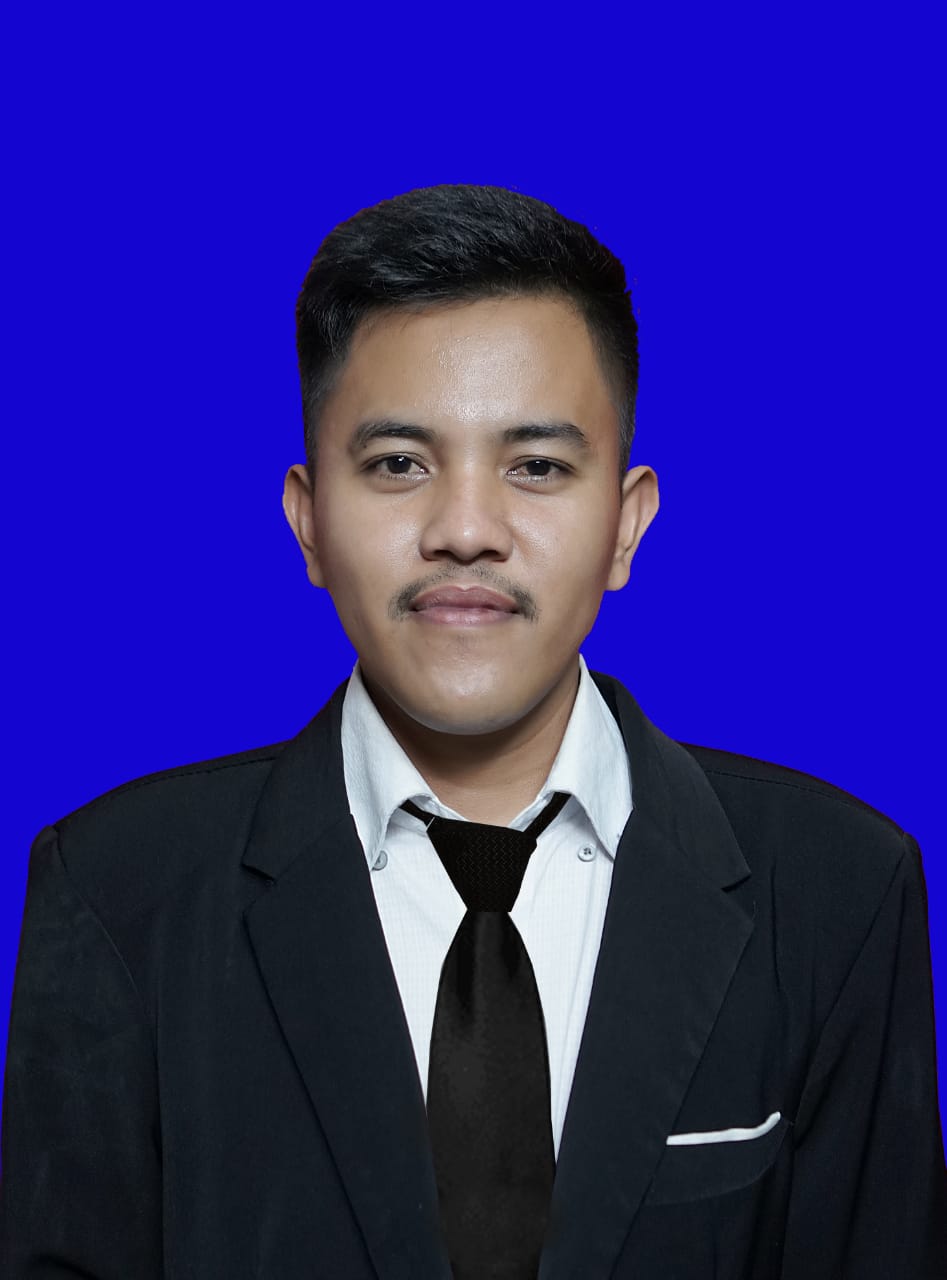 <center>Staf Sarpras<br>M. Riko Martantio, S.Pd</center>